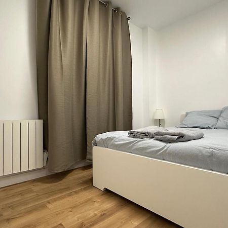 Lacharriere-Logement Entier 38M2 ปารีส ภายนอก รูปภาพ